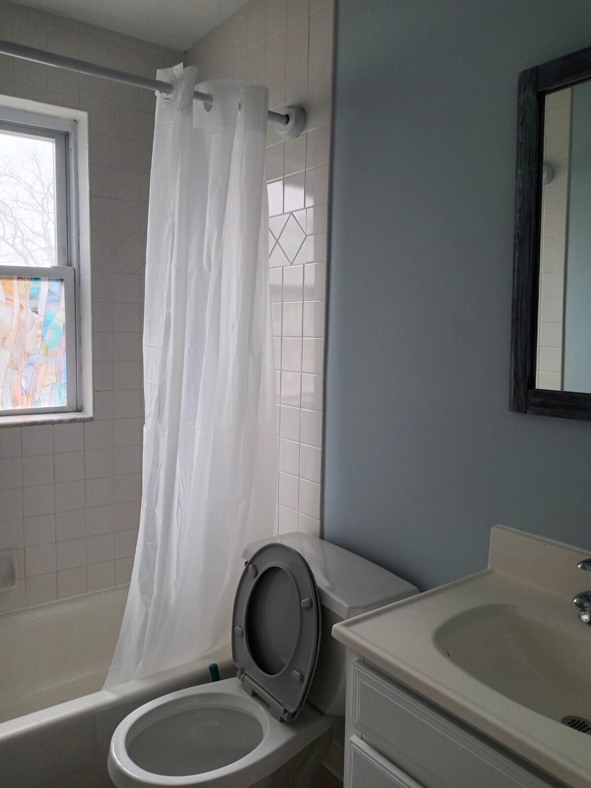 Bathroom - 1003 Barr Ln