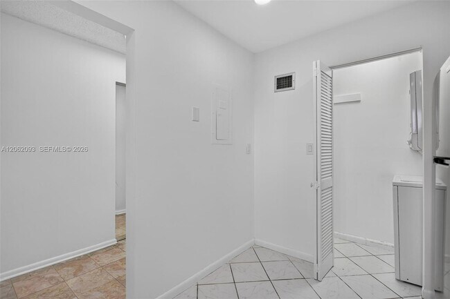 Building Photo - 6080 NW 44th St