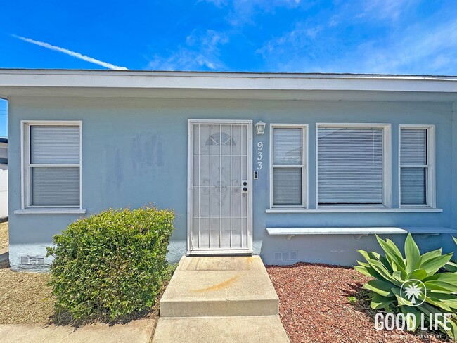 Building Photo - SD: Charming 3BD/2BA Single-Story Home in Otay Mesa with Large Backyard, In-Unit Laundry & Attach...