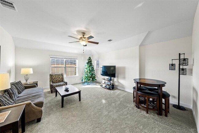 Building Photo - 5221 Cedro Elm Dr