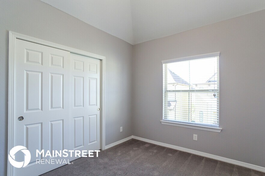 Building Photo - 2845 King's Retreat Cir