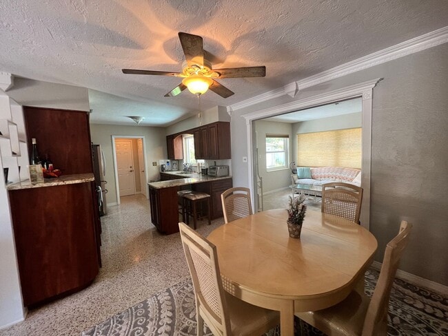 Building Photo - 6month Min. Gulfport High & Dry Home