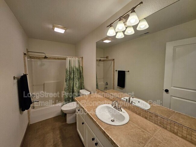 Building Photo - 11819 SW 60th Ave