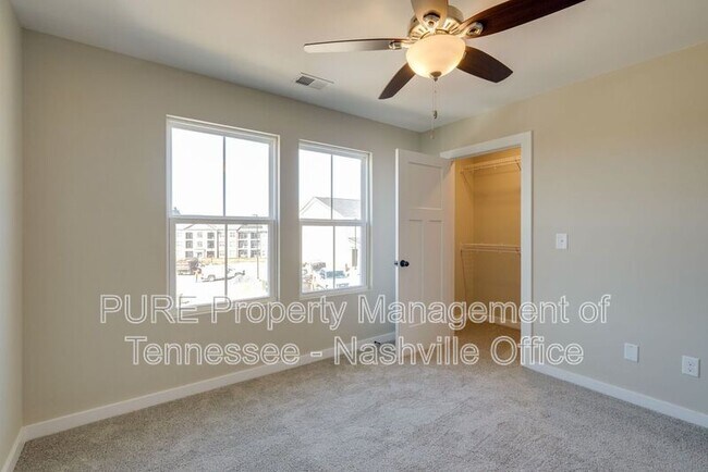 Building Photo - 600 Hadley Vlg Blvd