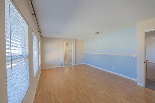 Building Photo - 3713 Steeple Way