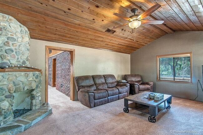 Interior Photo - SFR & Rental Cottages