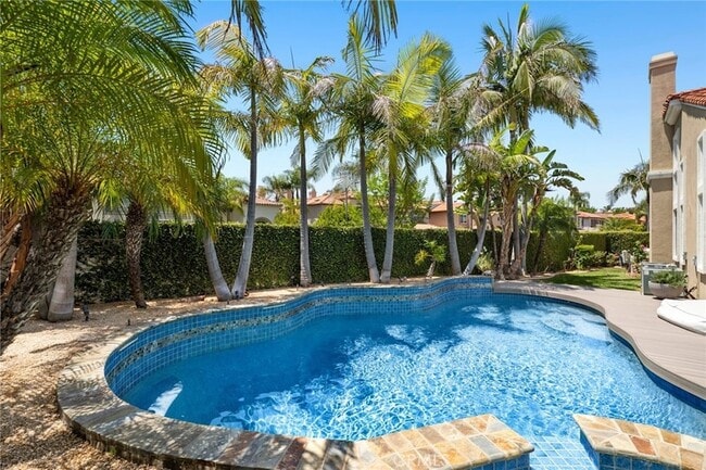 Building Photo - 12380 Marlow Ave