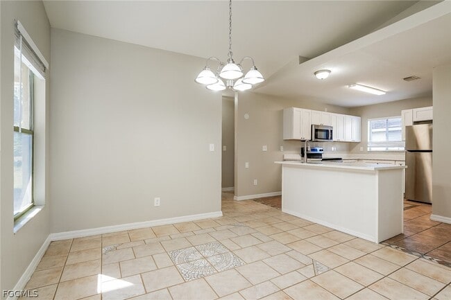 Building Photo - 2914 NW 11th St