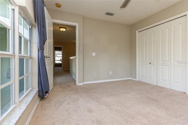 Building Photo - 11102 Avery Oaks Dr