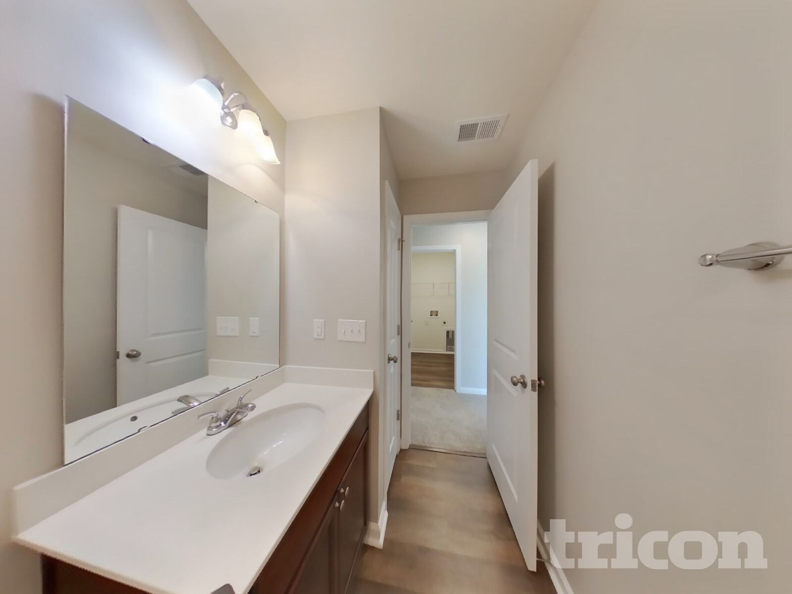 Building Photo - 634 Ridgeville Crossing Dr