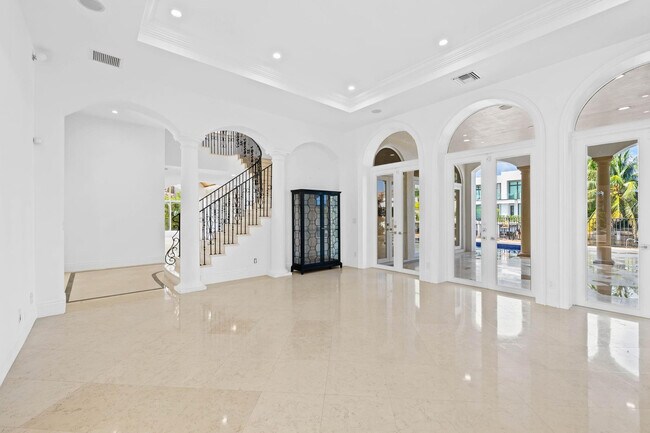 Building Photo - 861 Nafa Dr