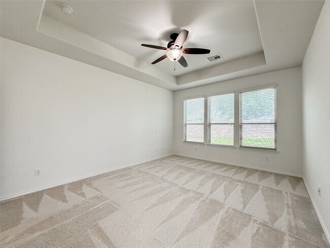 Building Photo - 25322 Alverstone Drive