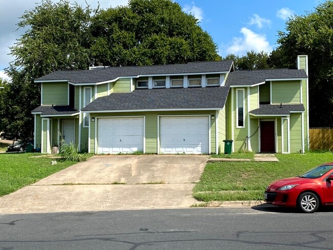 Unit A is on the left and Unit B is on the right - 8107 Hood Cir