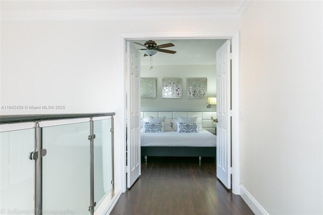 Building Photo - 2564 Jardin Ct