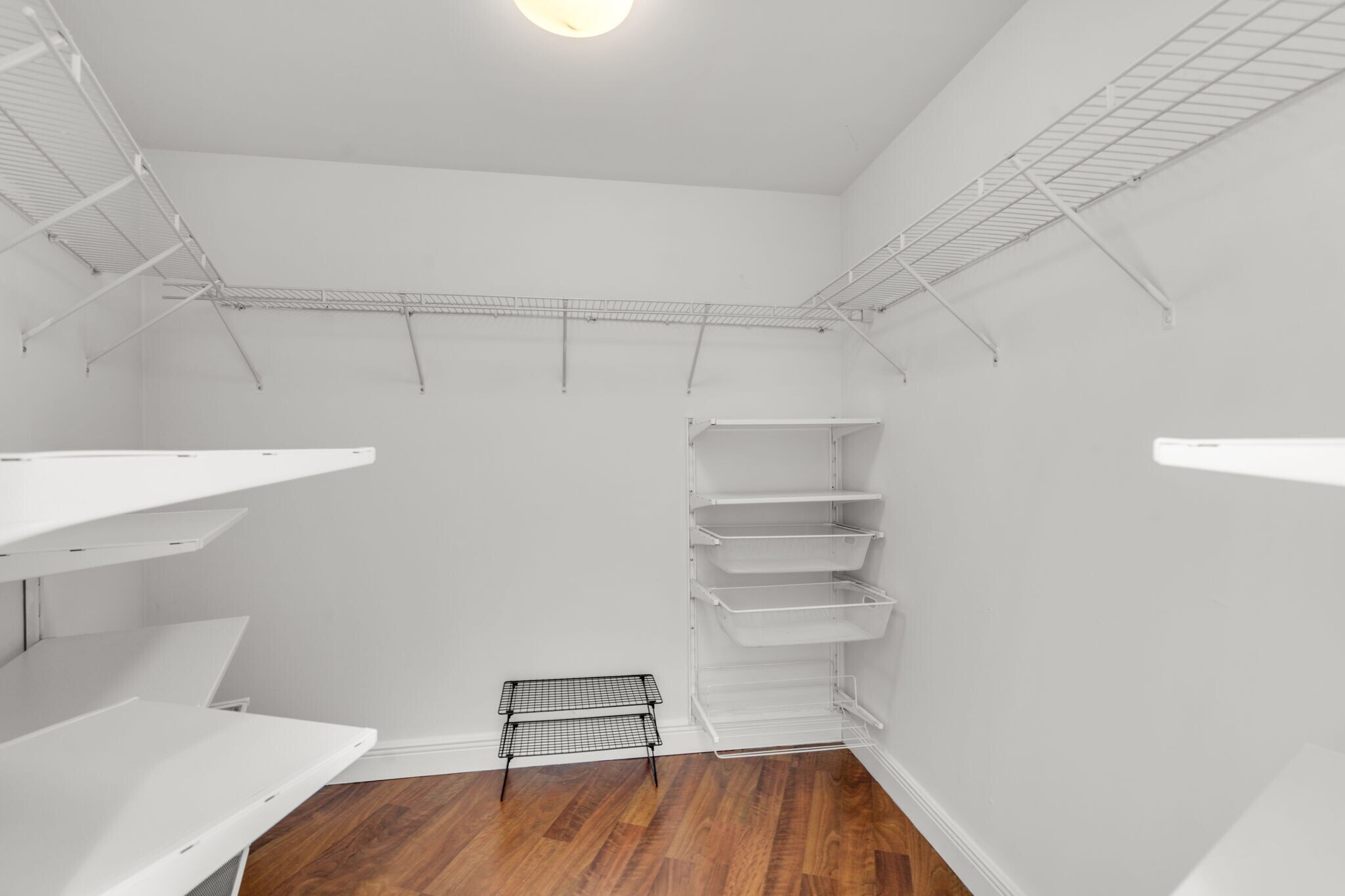 Building Photo - 480 NE 30th St