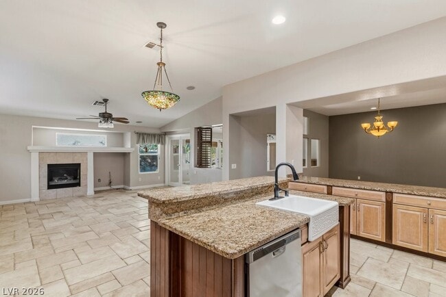 Building Photo - 8216 Rusty Sandstone Ct