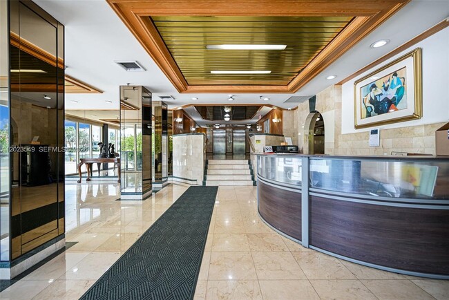 Building Photo - 2401 Collins Ave