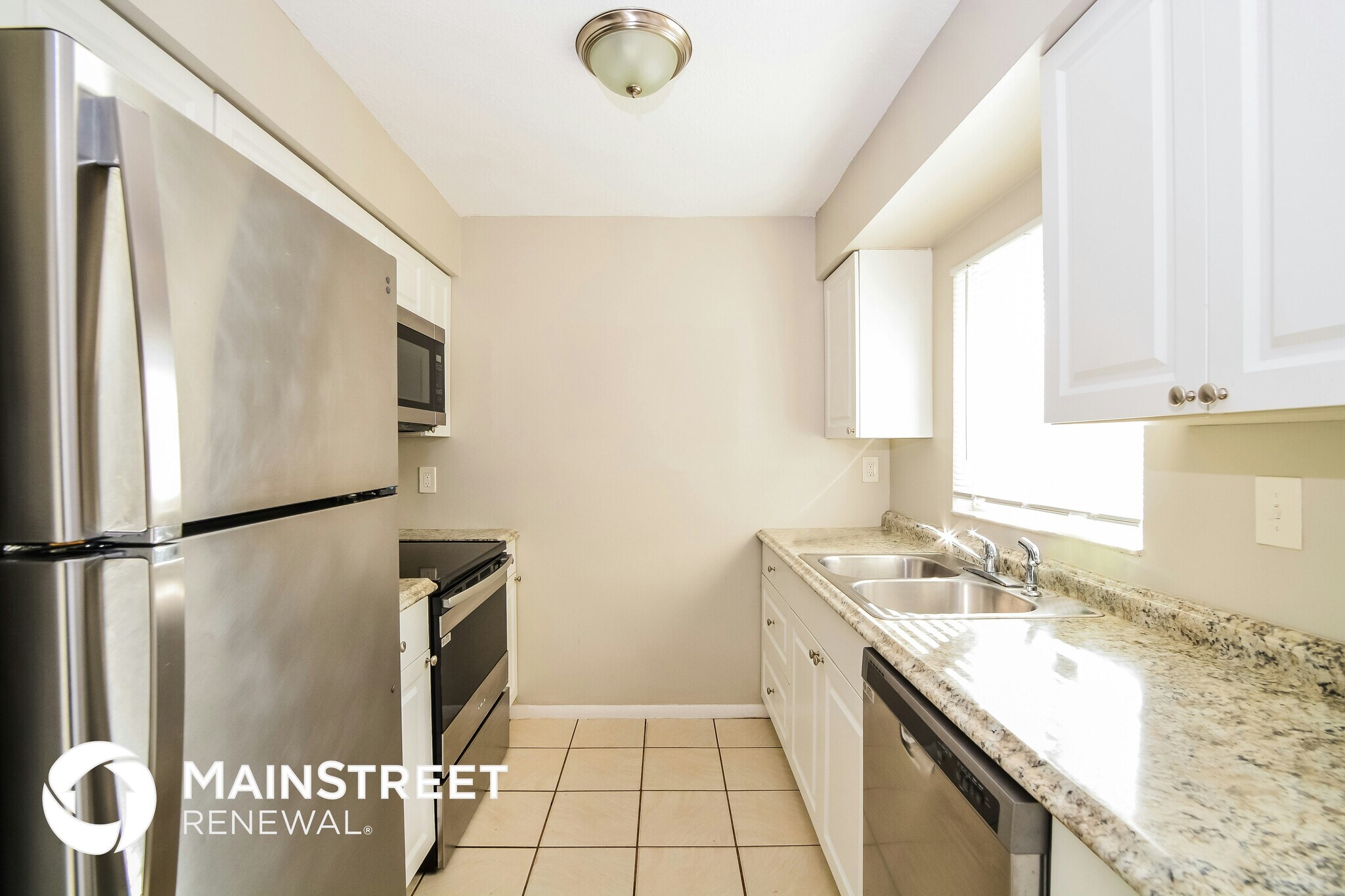 Building Photo - 2000 Burning Tree Dr