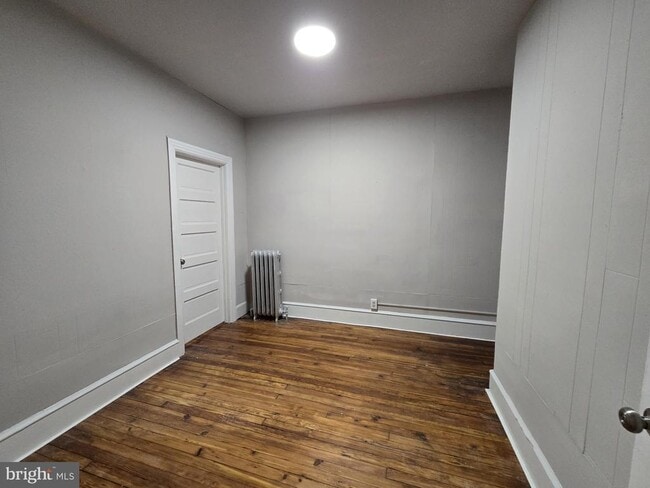 Building Photo - 2536 W Cumberland St