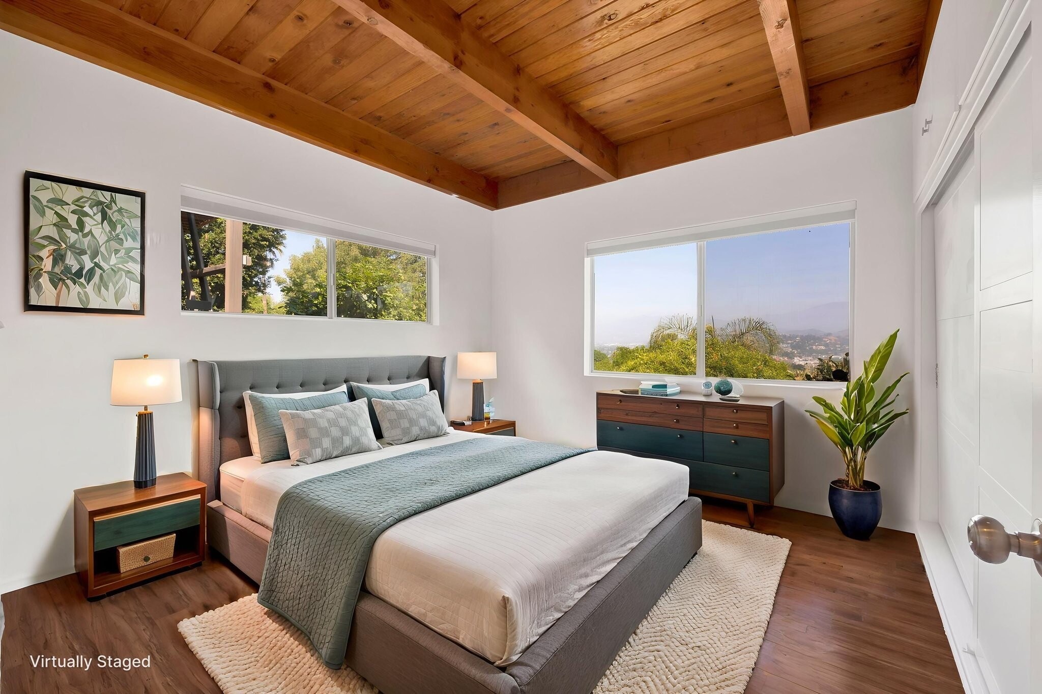 Building Photo - 4439 Palmero Dr