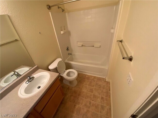 Building Photo - 4730 E Craig Rd