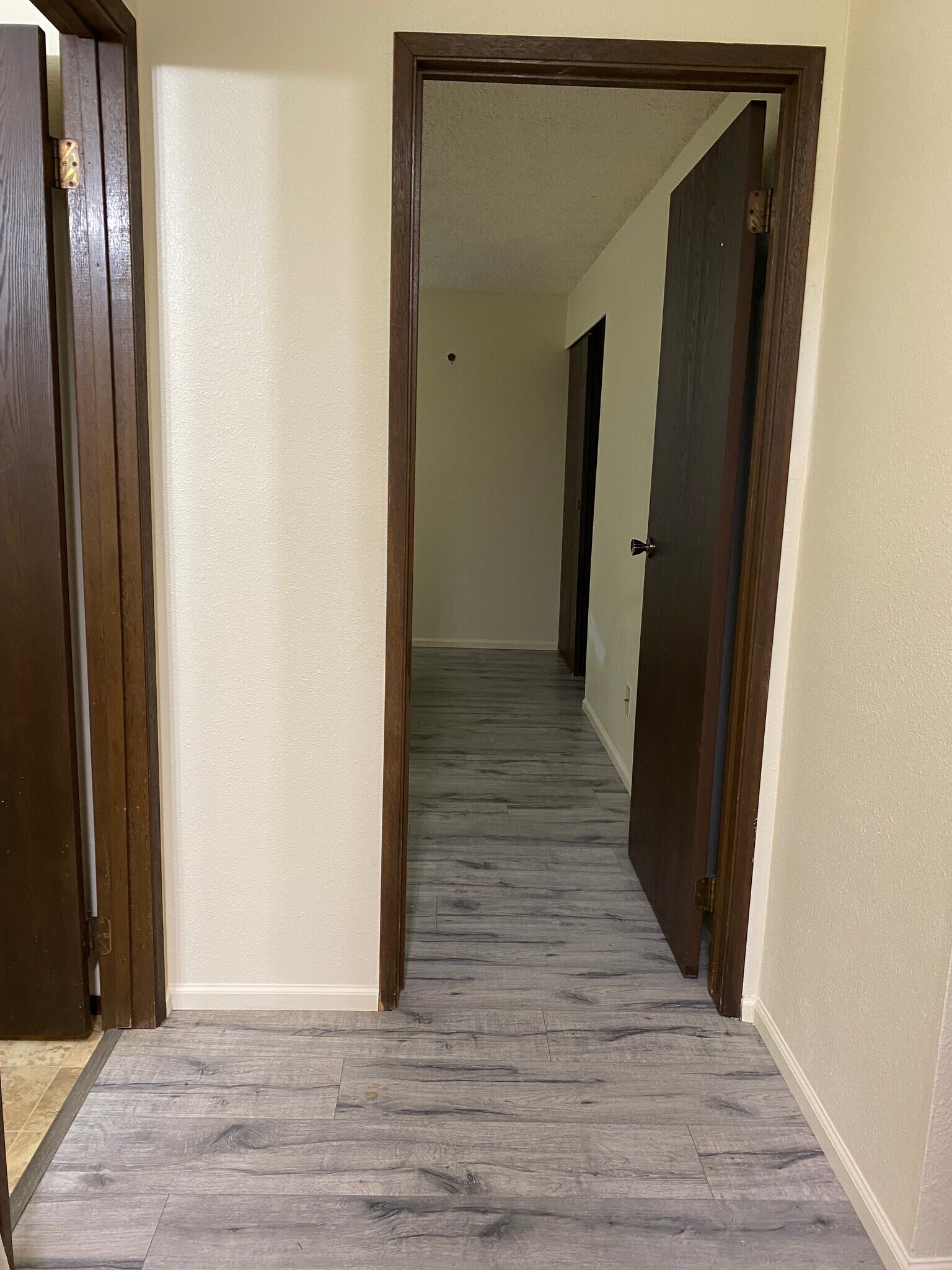 Building Photo - 14555 NE 32nd St