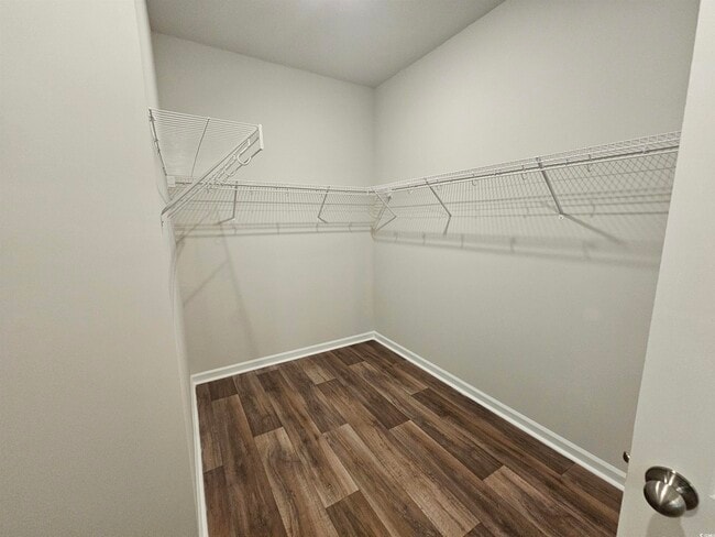 Building Photo - 789 Wapama St