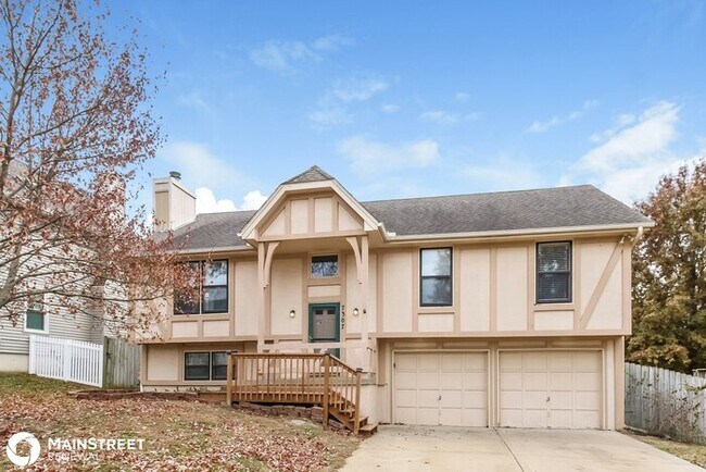 Primary Photo - 7307 Chaddy Circle, Liberty, MO 64068