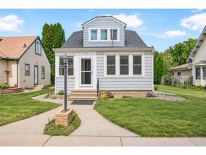 Building Photo - 1257 Palace Ave