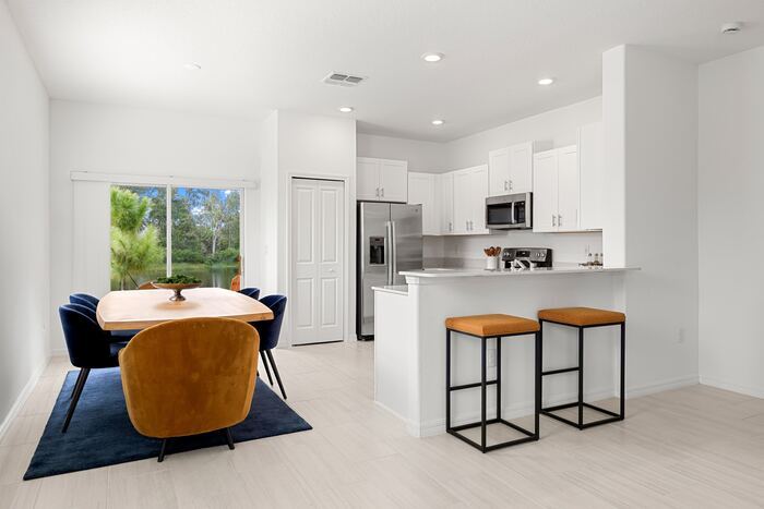 Building Photo - 5008 Capri Harbor Dr