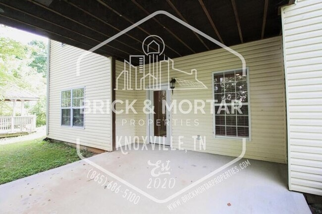 Building Photo - 6810 Springhouse Way