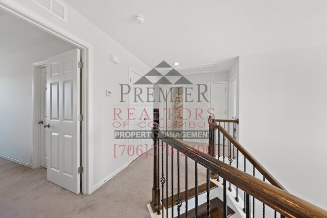 Building Photo - 7125 Double Pine Ct