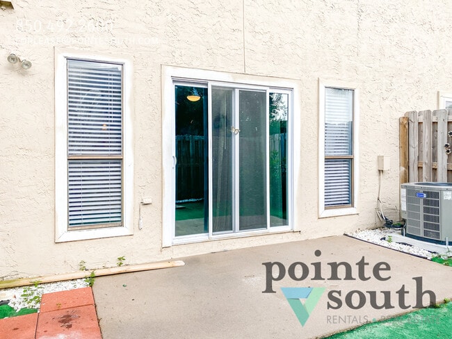 Building Photo - 5280 Kennsington Pl