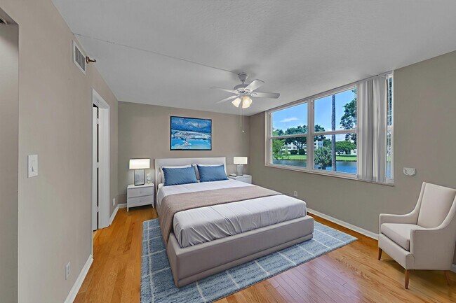 Building Photo - 14623 Bonaire Blvd