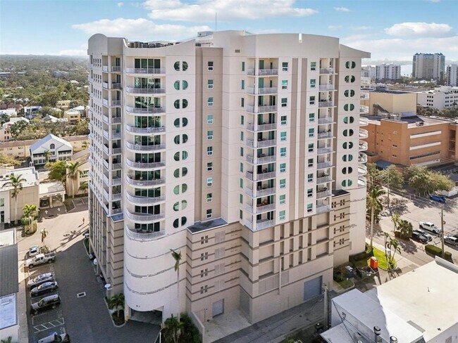 Building Photo - 1771 Ringling Blvd