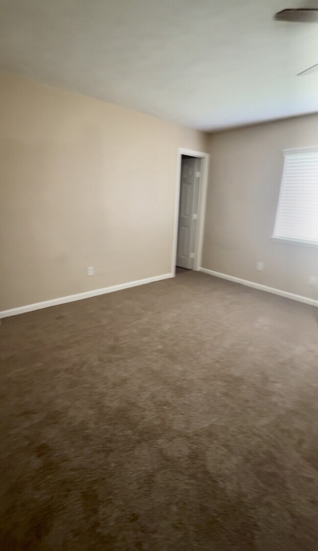 Building Photo - 4306 Kevinkay Dr