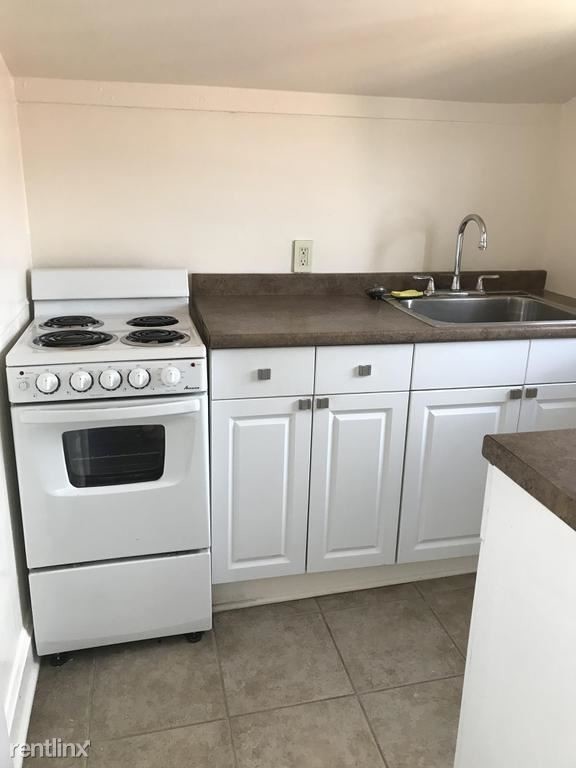 Building Photo - 719 Washington Pl