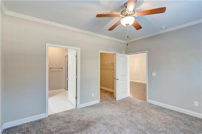 Building Photo - 3770 Shades Valley Ln