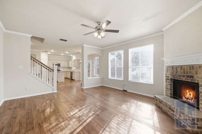 Building Photo - 1110 Water Birch