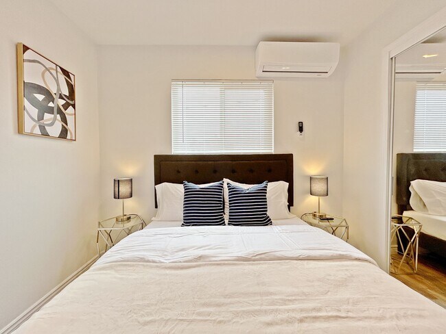 Building Photo - 5288 Santa Margarita St