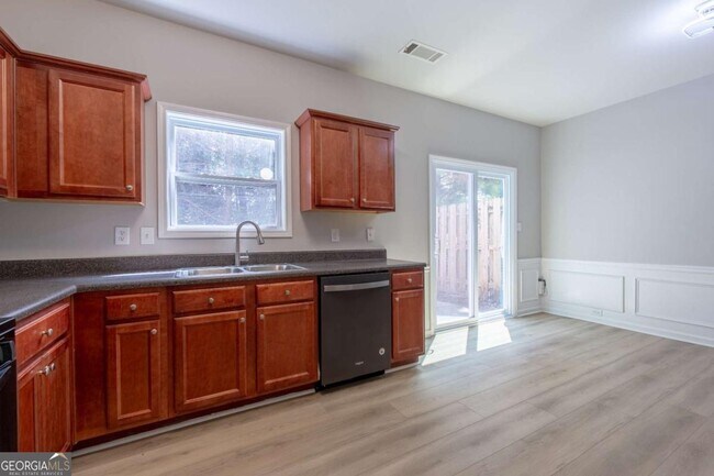 Building Photo - 3176 Creston Park Ct