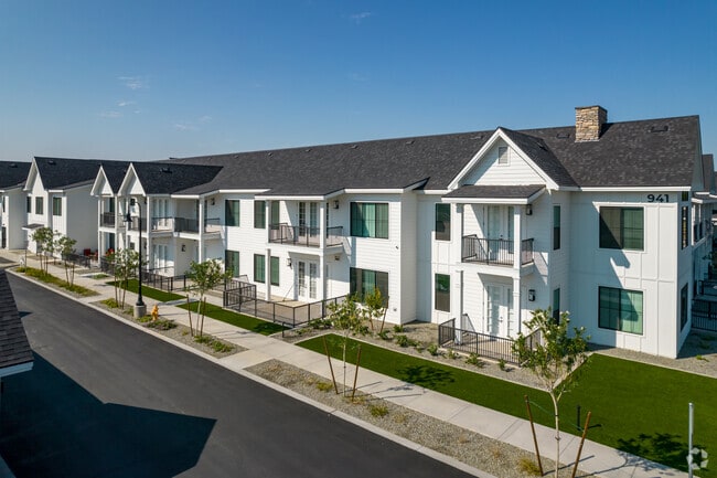 Building Photo - Pebble Ranch Senior Living