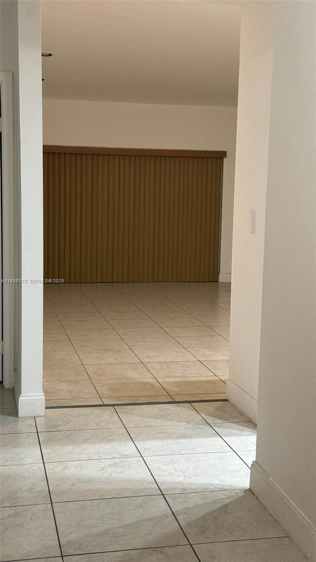 Building Photo - 9636 SW 147th Ct