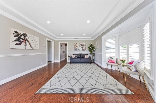 Building Photo - 927 Montecito Dr