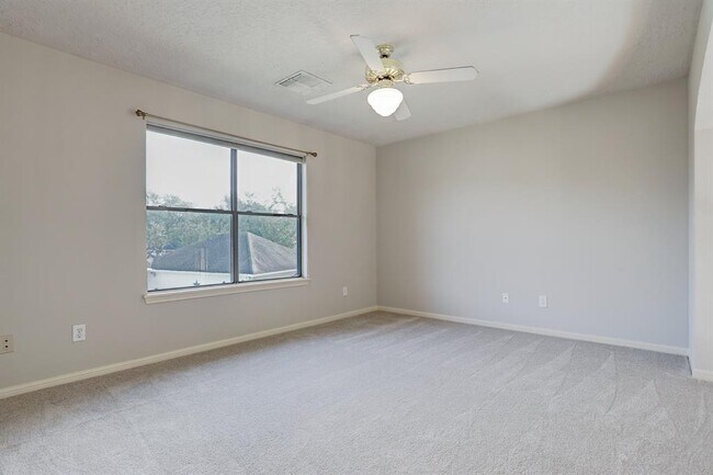 Building Photo - 3126 Pebble Bay Dr