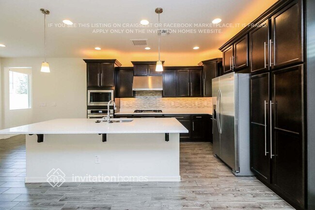 Building Photo - 2241 S Osborn Ln
