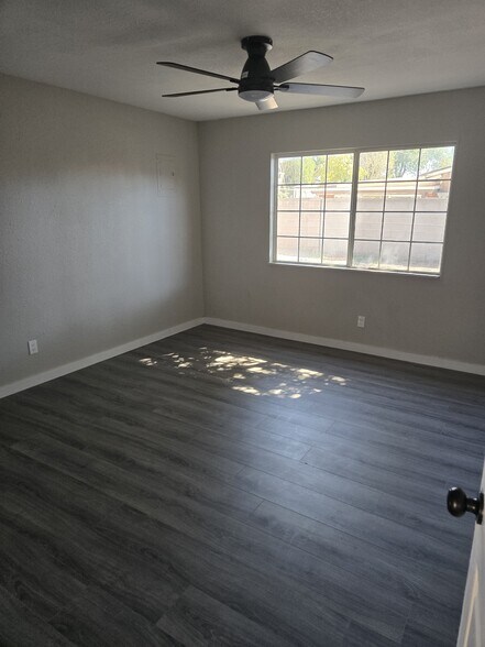 Building Photo - 1804 Kirby Ct NE