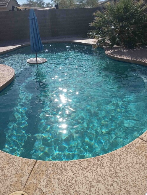 Building Photo - 743 E Wolf Hollow Dr