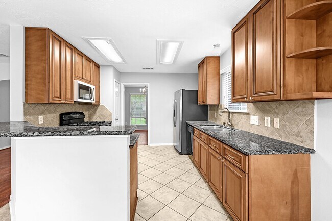 Building Photo - 3102 Millers Oak Ln