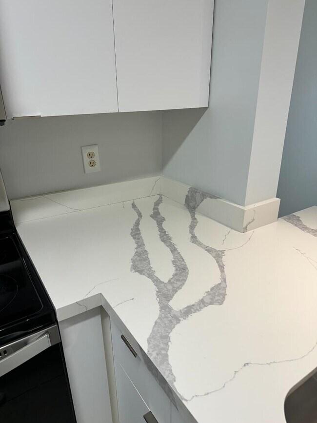 Building Photo - 4160 NW 67th Terrace